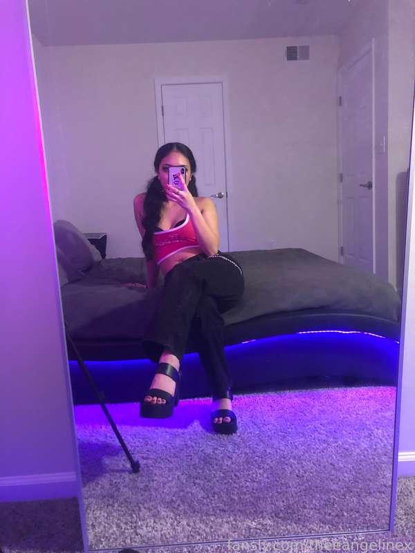 theeangelinex image #3