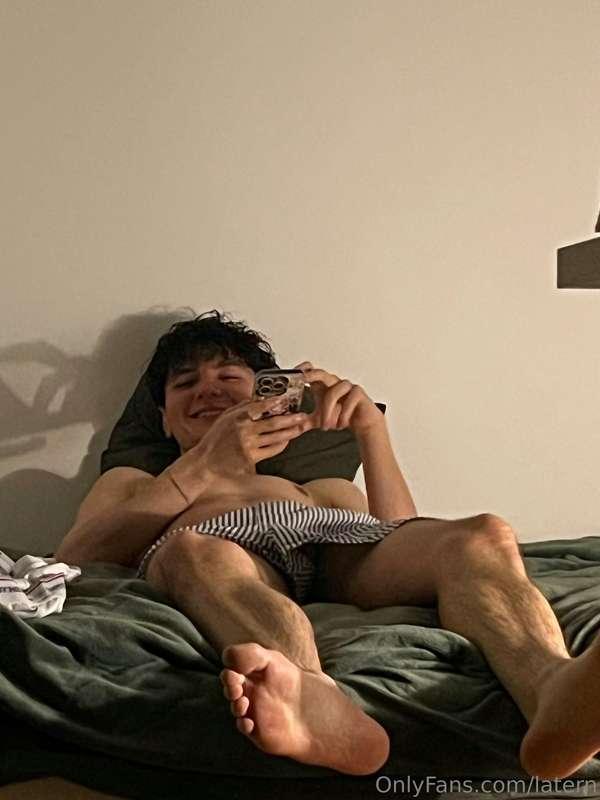 😏