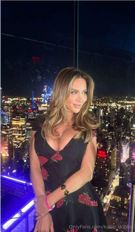 the city’s wild but i’d rather be your naughty lil adventure..