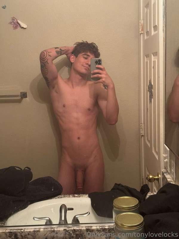 tonylovelocks image #5