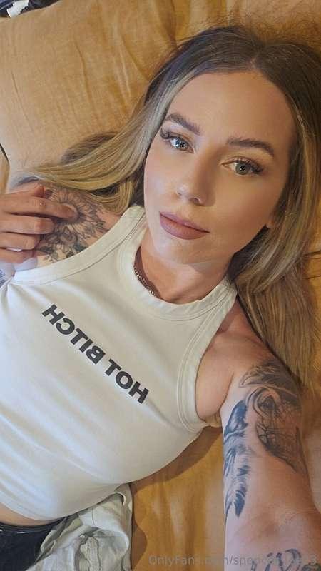 Wearing this top with confidence ✨️ "Hot bitch"