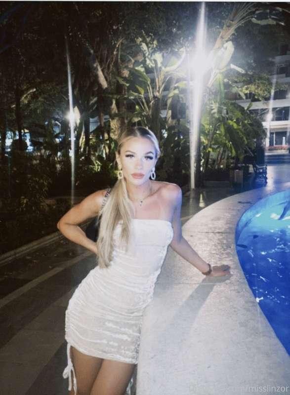 Its my birthday today🥰 22yrs🥳 Will be answering everyone tom..