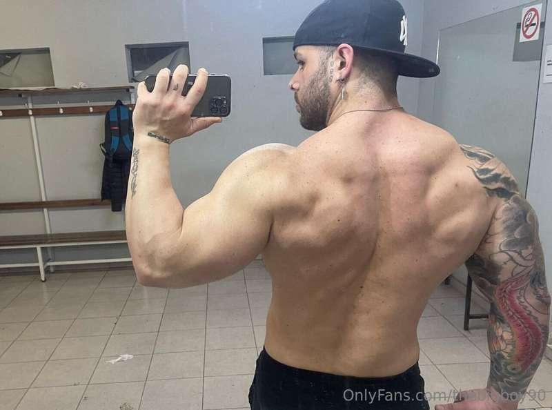 Back workout 🦍🚀