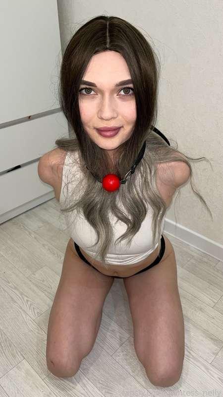 giantess_nelly image #1