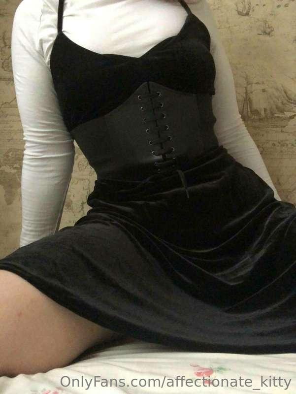 I'm in a very playful mood😍💝