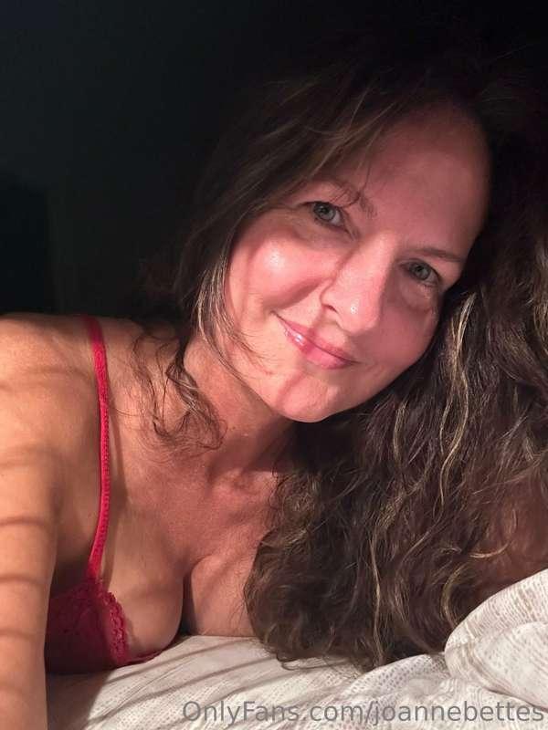 joannebettes main image
