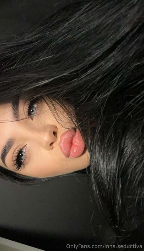 I'll give you my kiss❣️
