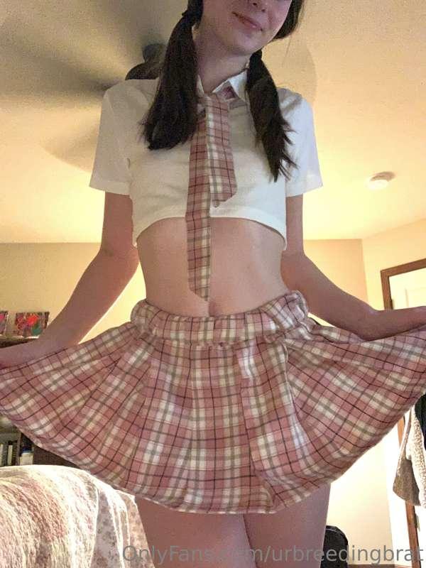 Took more pics in this lil outfit !! Showing off my princess..
