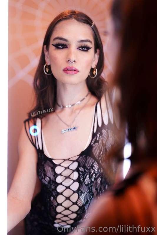 lilithfuxx image #9