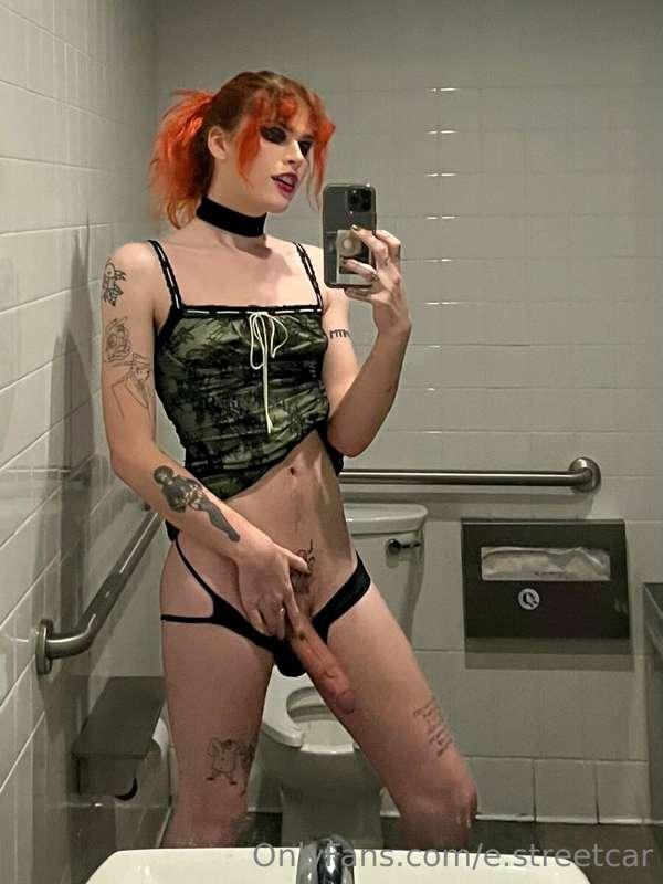 e.streetcar main image