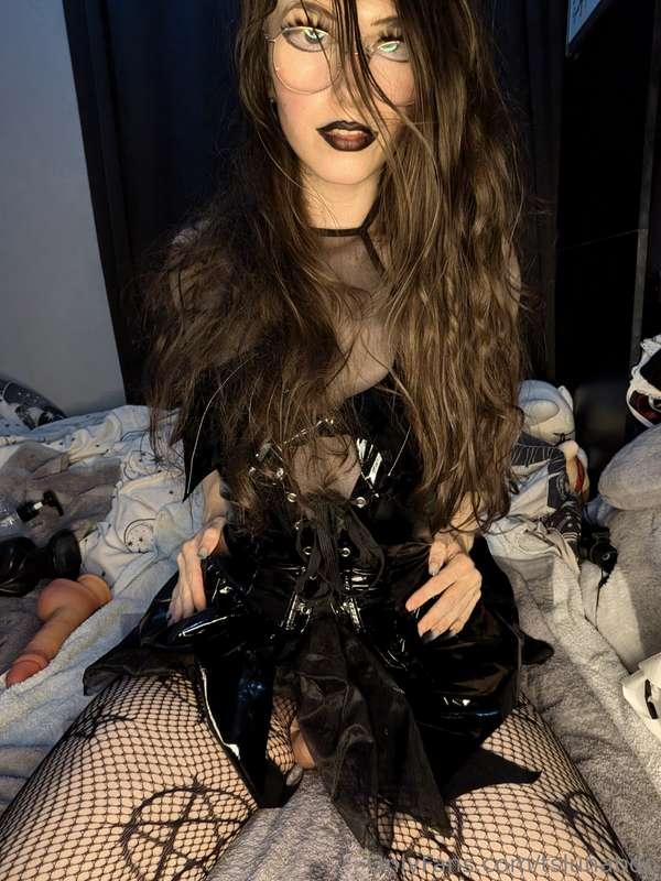 I'm back and ready to give you the time of your life 😈😈