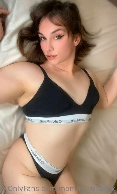 mommybigdickk image #0