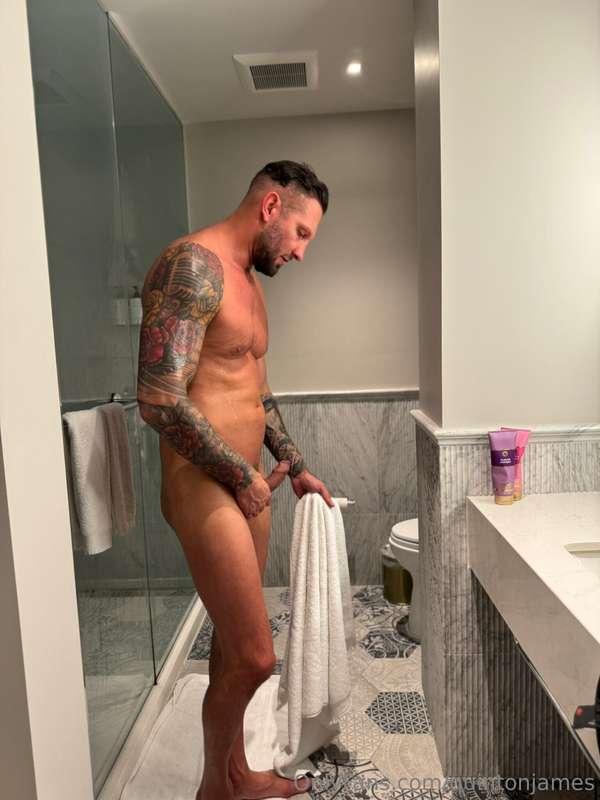 Just got out of the shower.. I could use a hand 😈