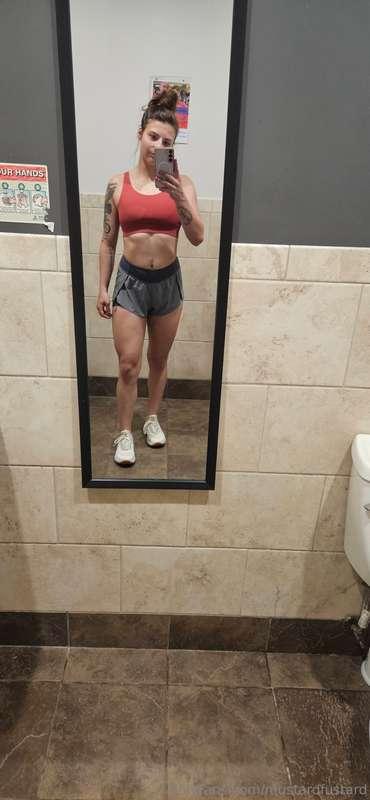 mustardfustard image #0