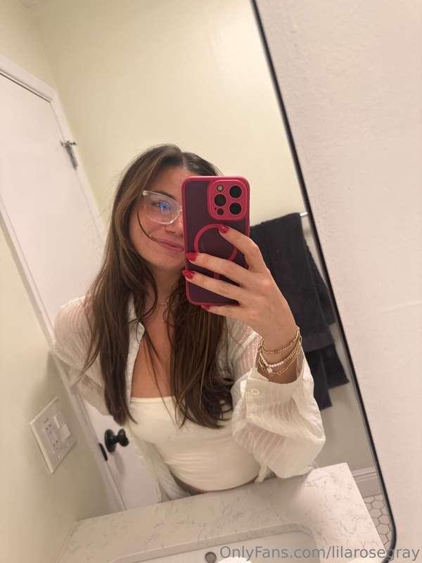 Mirror dildo content coming soon ;)