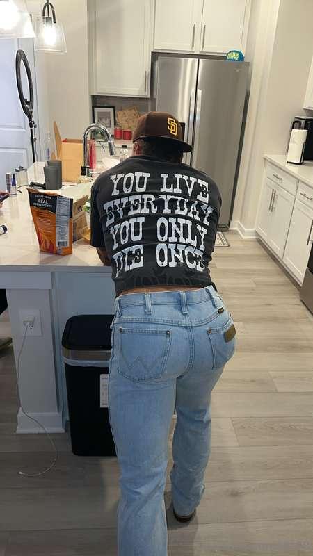 read the shirt 👀 BRAND NEW TOY VIDEO GOING OUT IN 15 😈