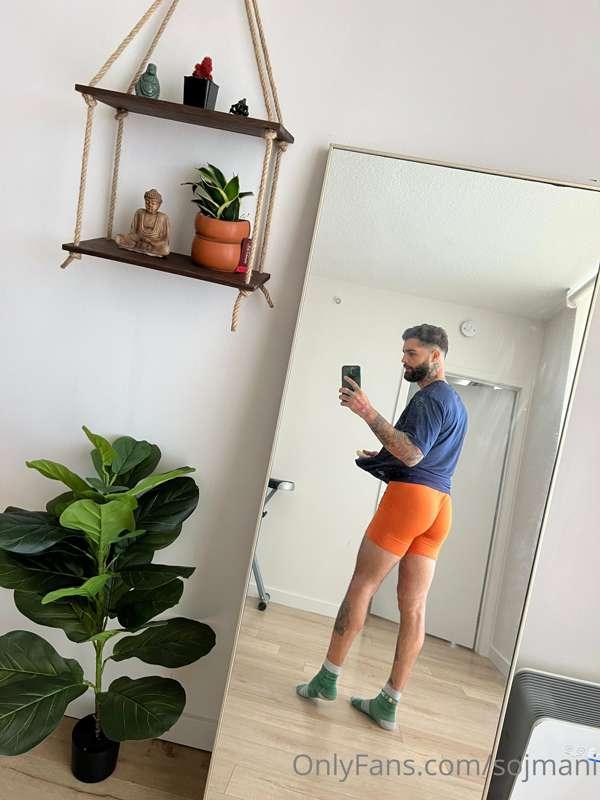 Which of my videos u like the most? 🍆 or 🍑