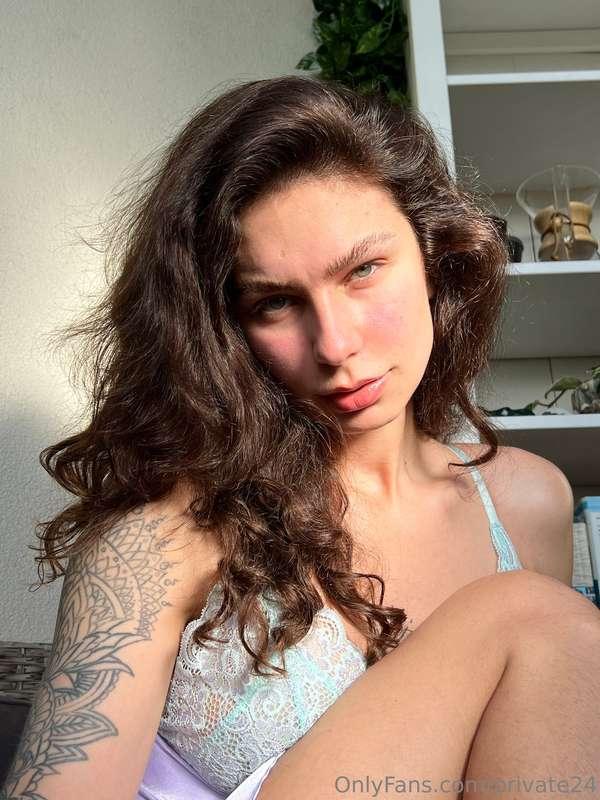 Can’t wait to quit Onlyfans 😏❤️🦋