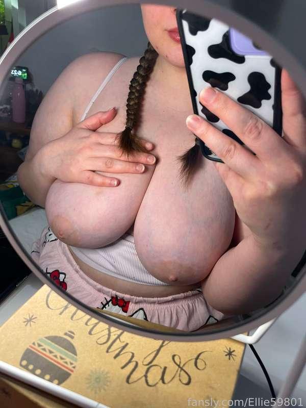 ellie59801 image #2