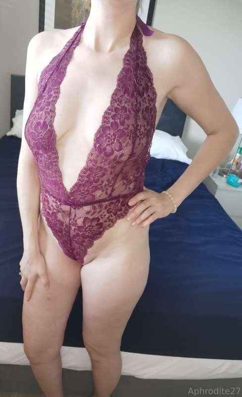 Having a clear out. Used lingerie available to buy. 😉 🥰
