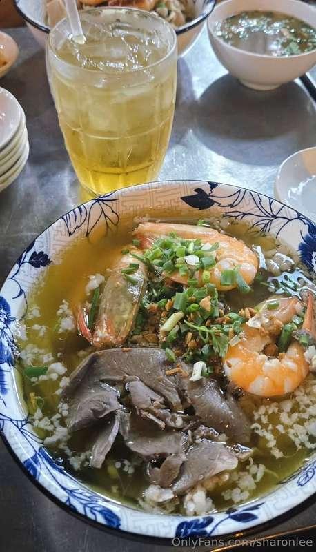 That's really good ! 🤩I love Vietnamese soups 🤓