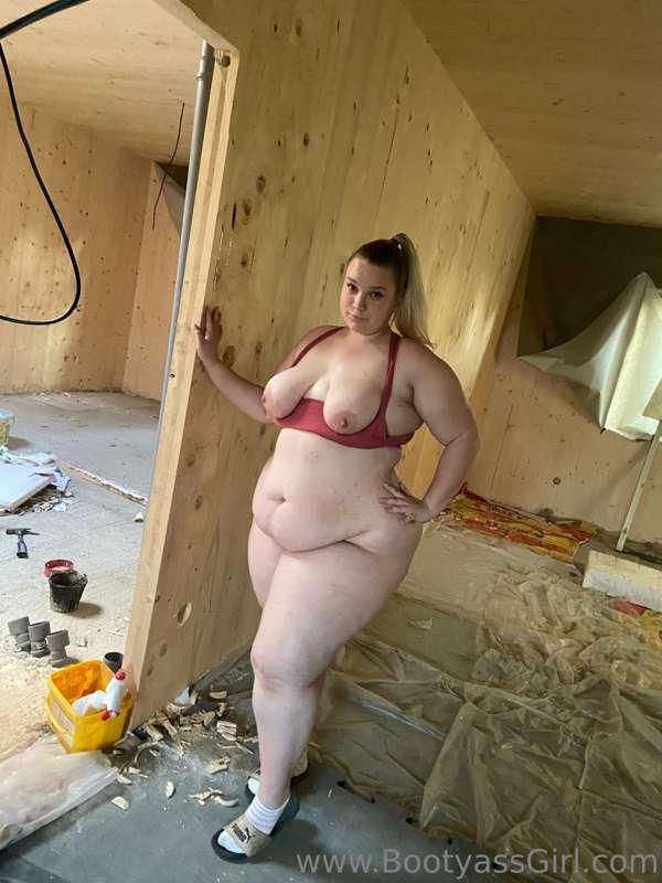 bootyassgirl image #1