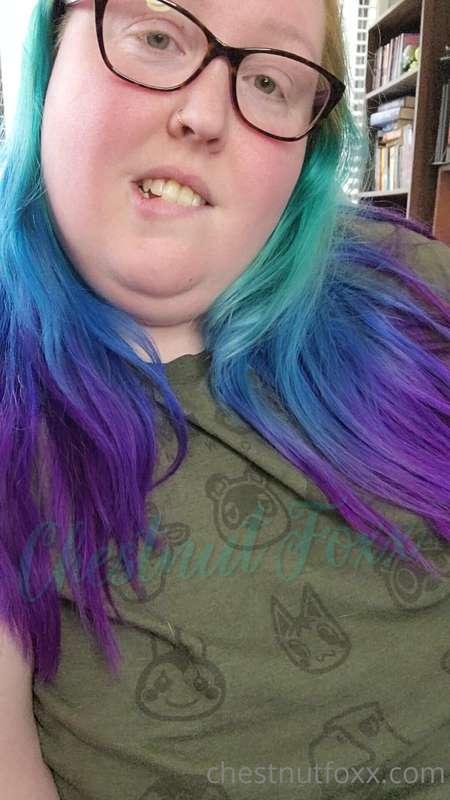 Just being cute and casual today. (Tits are on the VIP page ..