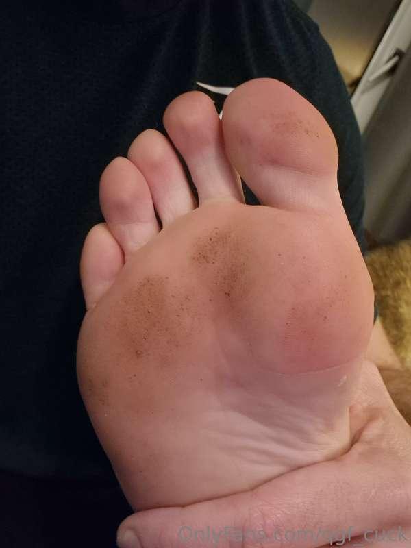 Currently on a temporary cuckolding break due to real world ..