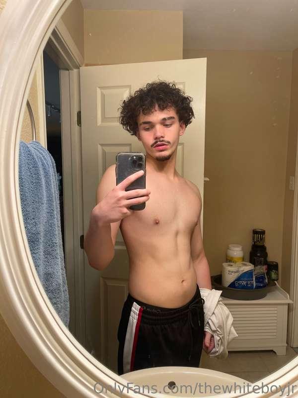 I’m actually gonna go ALL OUT in here.. no scamming shit 😈 I..