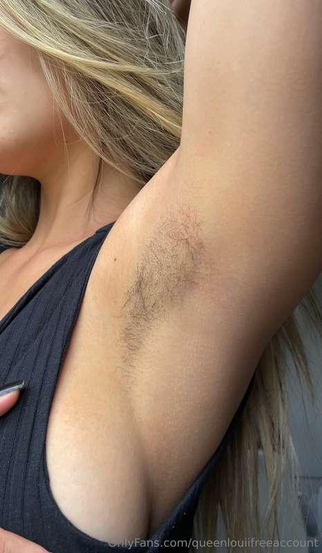 Hey love! I do custom! just send a message via dm what you w..