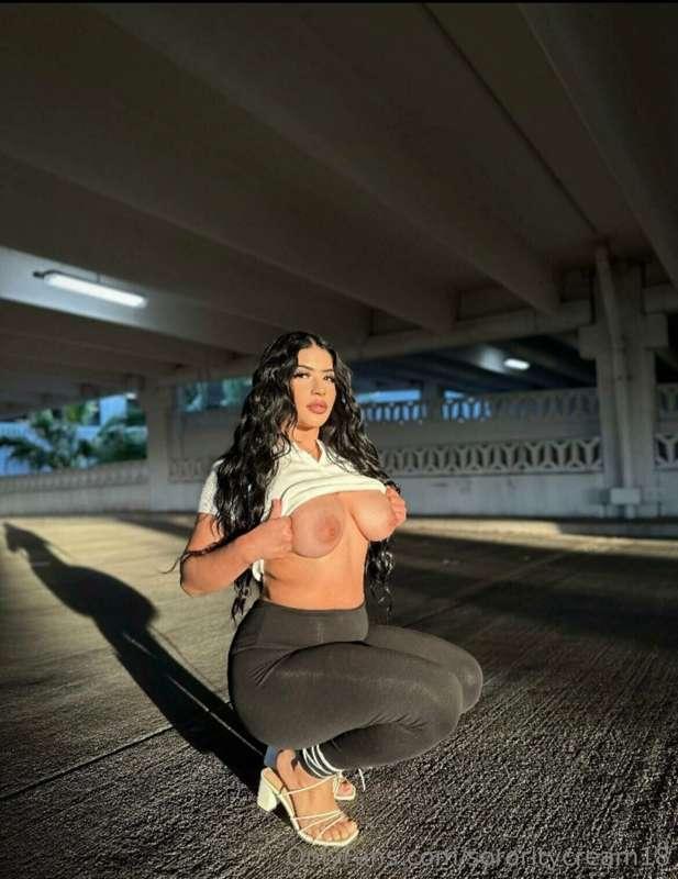 @latinabratt69 is going viral for takings cocks on live and ..