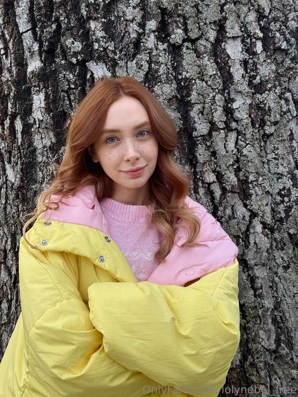 Like the first ray of sunshine through the leaves - she's in..