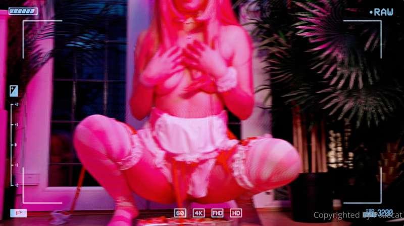 DID YOU SEE ***THE*** VIDEO? 🙊