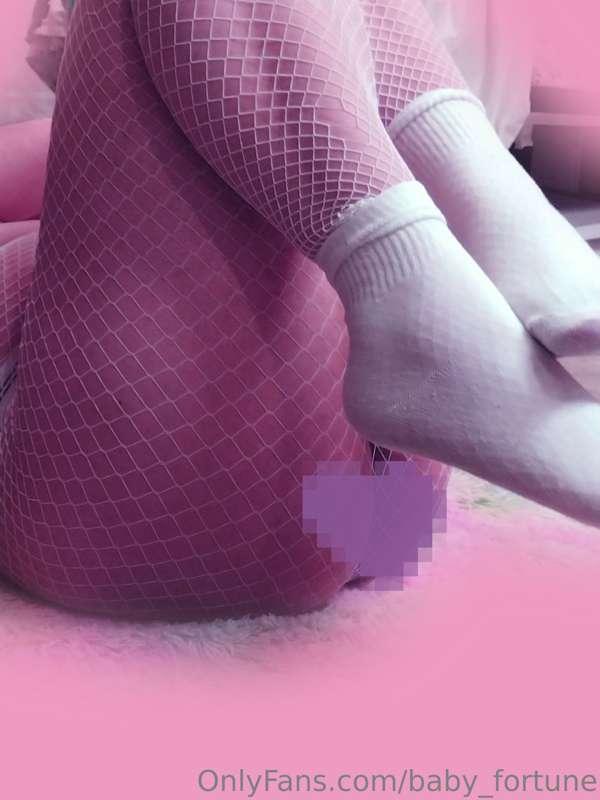 Preparando cositas nuevas :3

Me encanta como me veo con med..