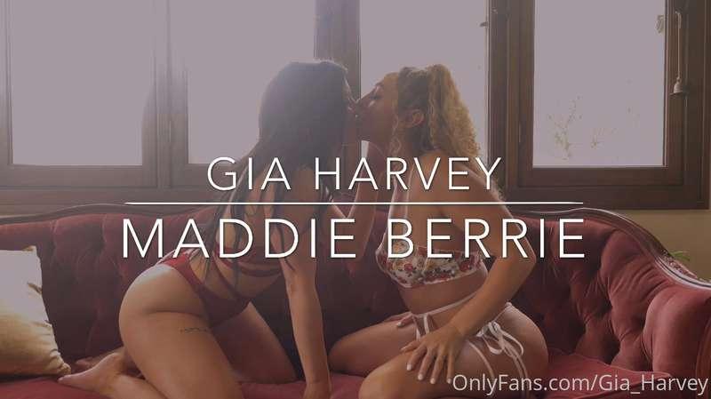 Another GG video with @maddie_berrie 💦💦
Unlock to watch us g..