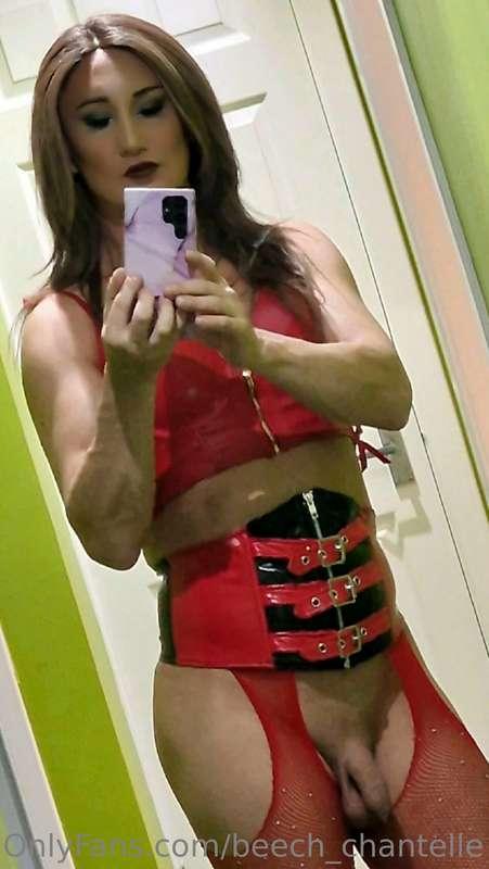 chantellebee49 image #0