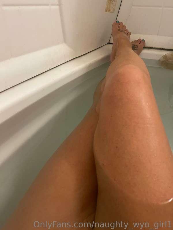 Nice relaxing, hot bath…only thing missing is someone to mak..