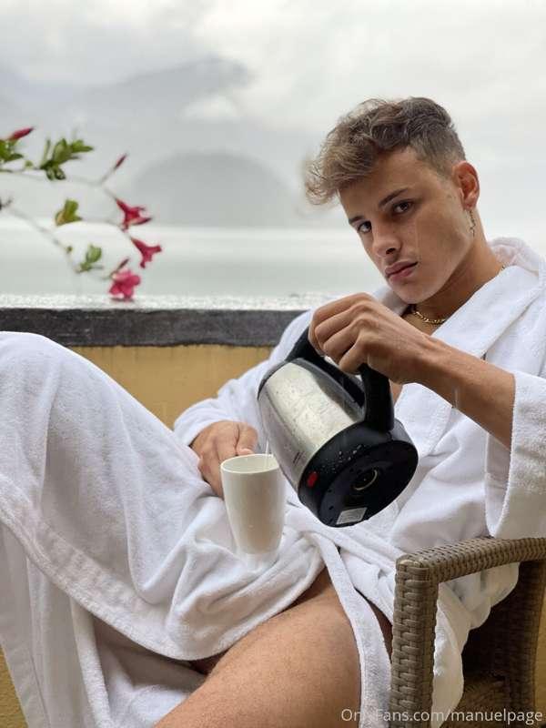 We have a coffee first and then we move on to the most HOT p..