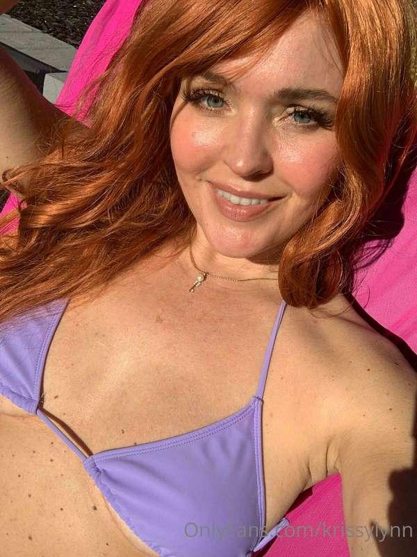 Why does the sun make me horny lol? 😛💕