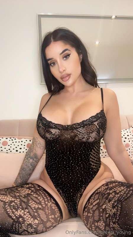 Play with me baby ! 