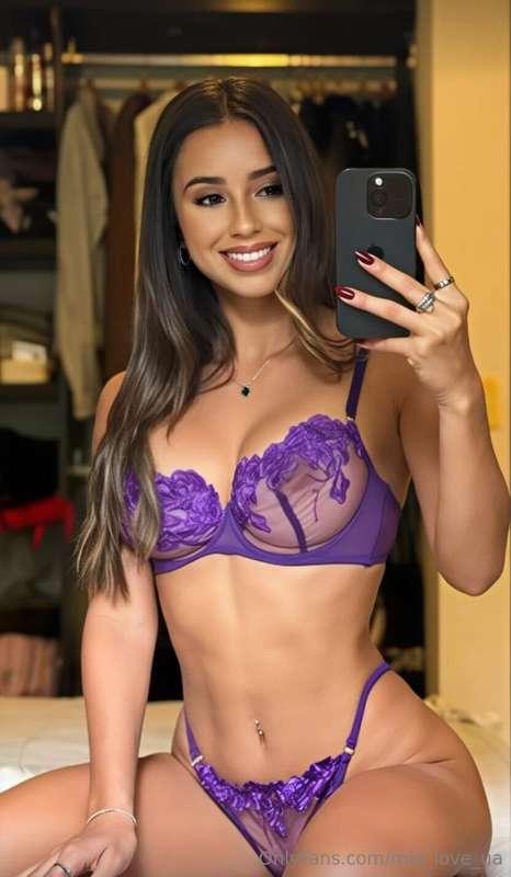 🔥 MEET THE HOTTEST @lunaa_official🔥Introducing @lunaa_offici..