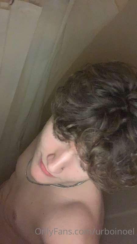 I need a haircut, someone wanna pay for it :)))