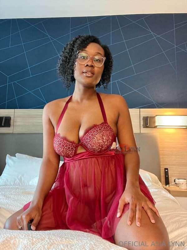 # I can cater to your fantasies 😋 @xasialynnx