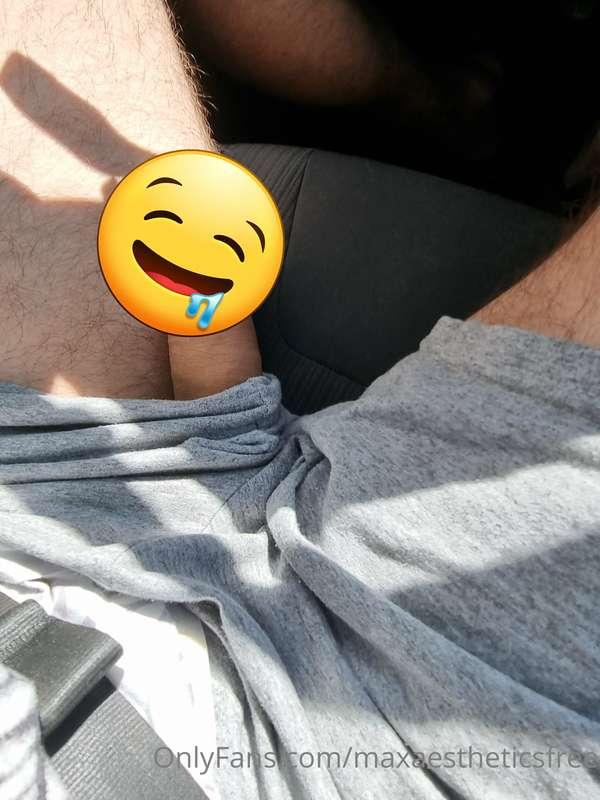 I need someone to suck me while I drive😏😈
@maxaesthetics for..