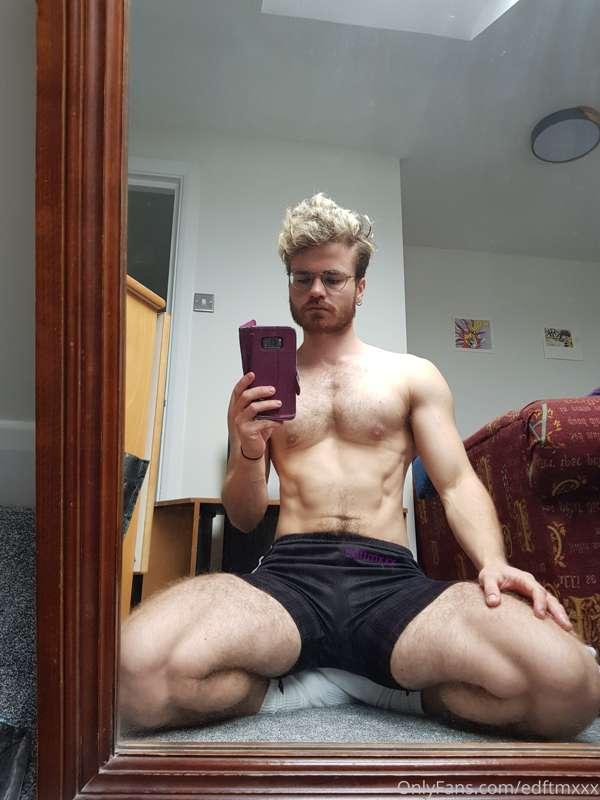 Forever wanting to fuck someone's face😈👅