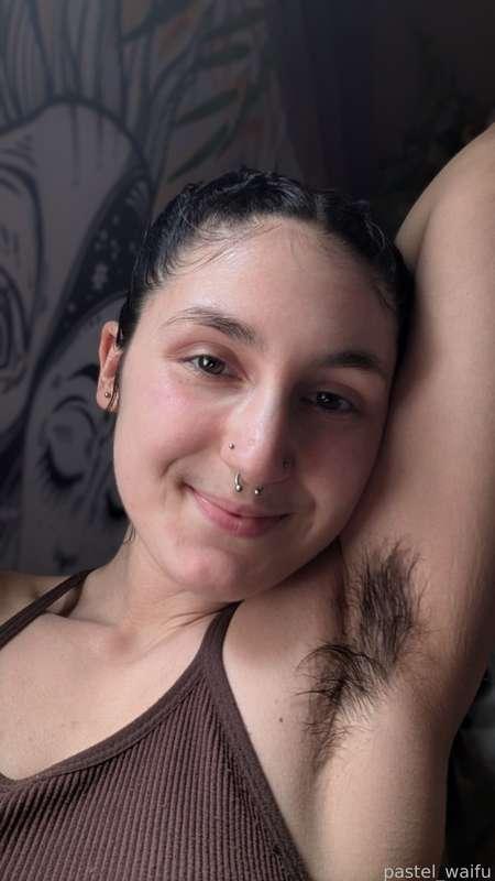 im happy to show you my sweaty hairy pits :p 



#pale #petite #hairy #brunette #enby #nonbinary #piercings #natural #unshaven #allnatural #amateur #solo #face #selfie #pits #bodyhair #hairypits #stinky #smelly #muscles #postworkout  #facialpiercings #septum #nosepiercing #browneyes