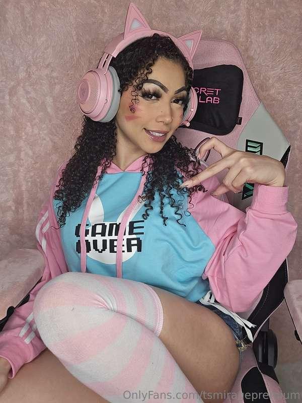 Love, D.VA 💗