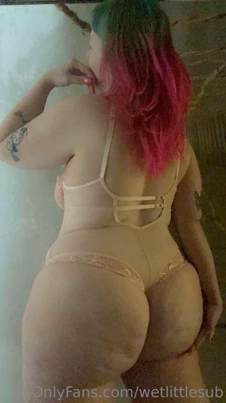 wetlittlesub image #2