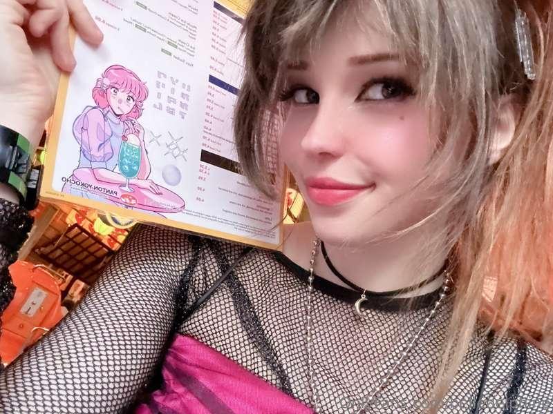 belledelphine image #10