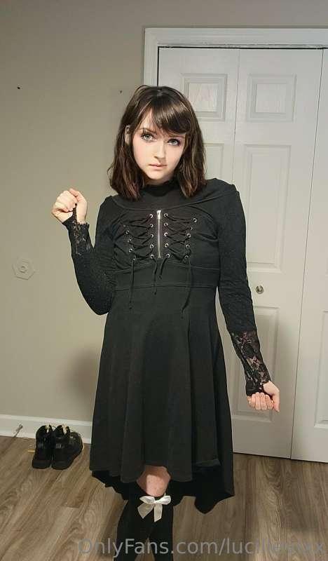 I can't wait to take some Halloween pictures!